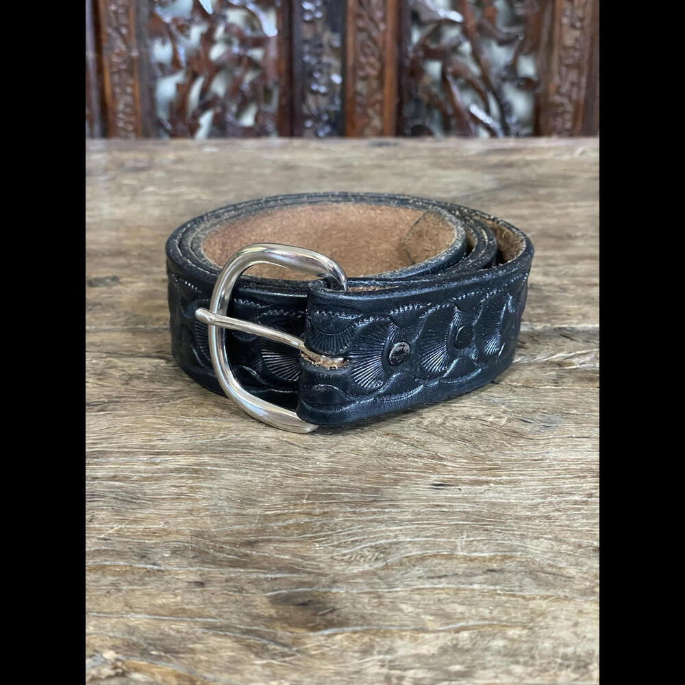 Vtg Genuine Full Grain Black Tooled Leather Western Unisex Belt Made In USA 43"